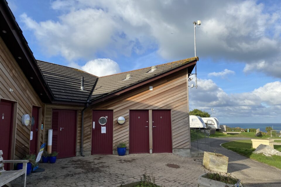Ayr Holiday Park - Showers