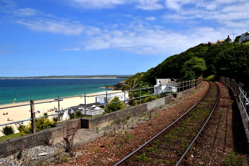 St Ives Station overlooking Porthminster Beach - Flikr - photo by Robert Pittman